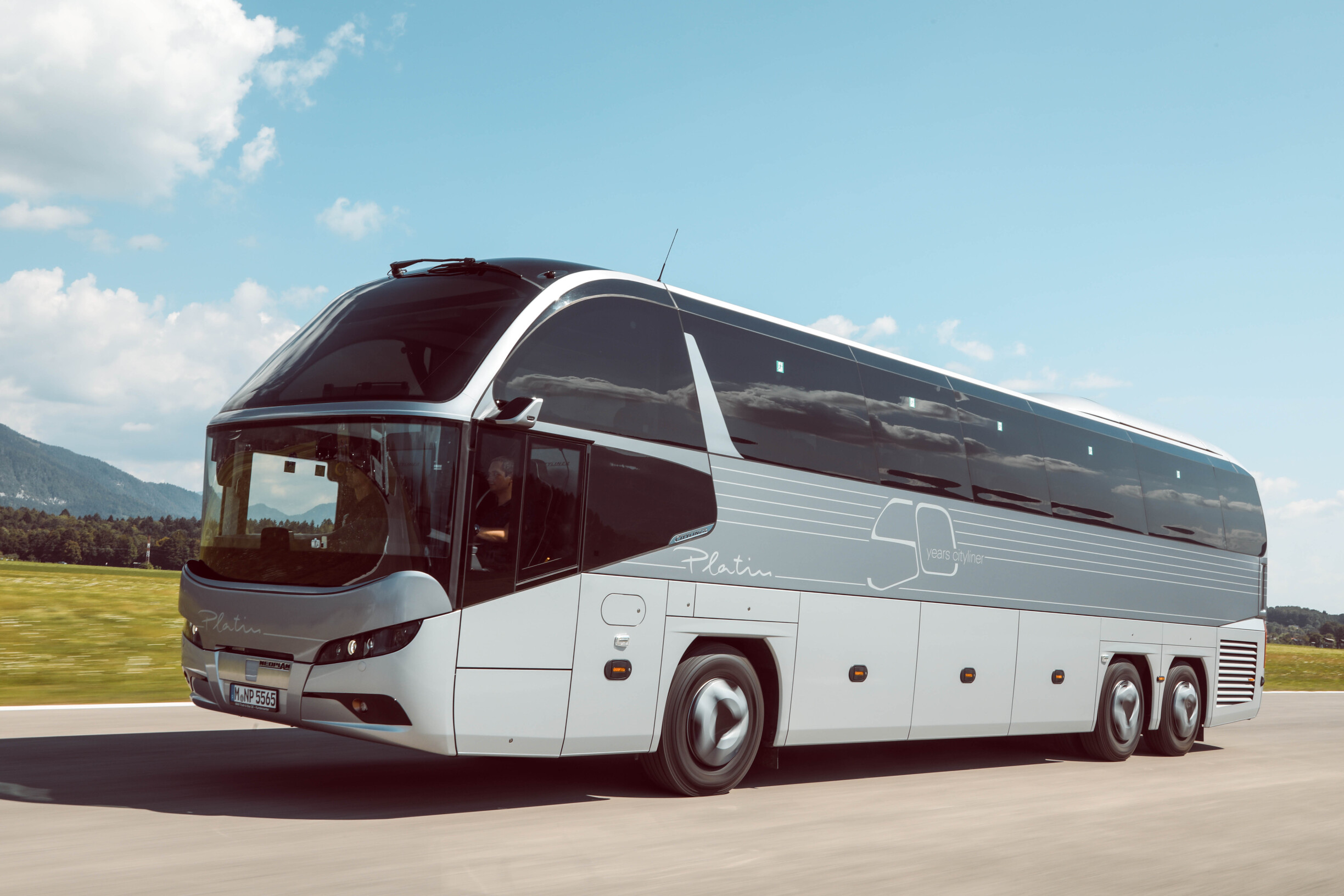 NEOPLAN Cityliner é Coach of the Year Eurotransporte