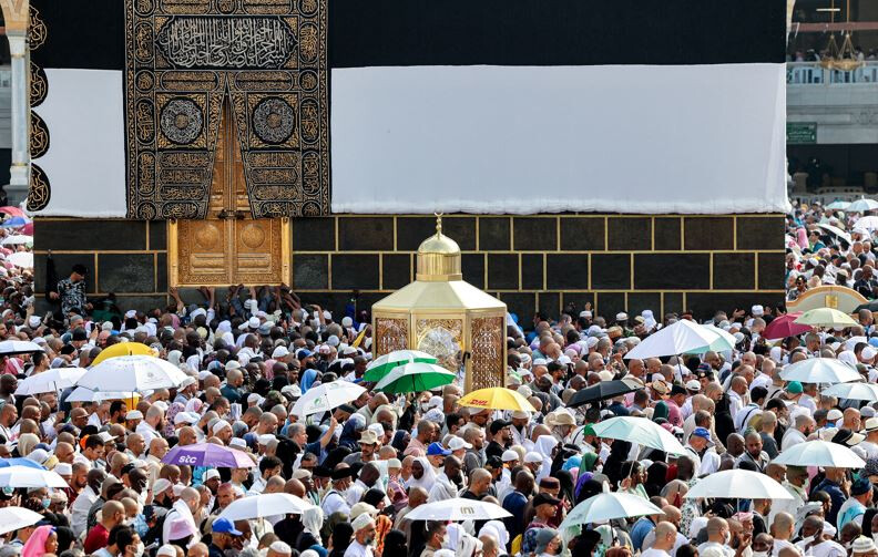 Mais de mil peregrinos mortos em Meca Arábia Saudita diz que não falhou