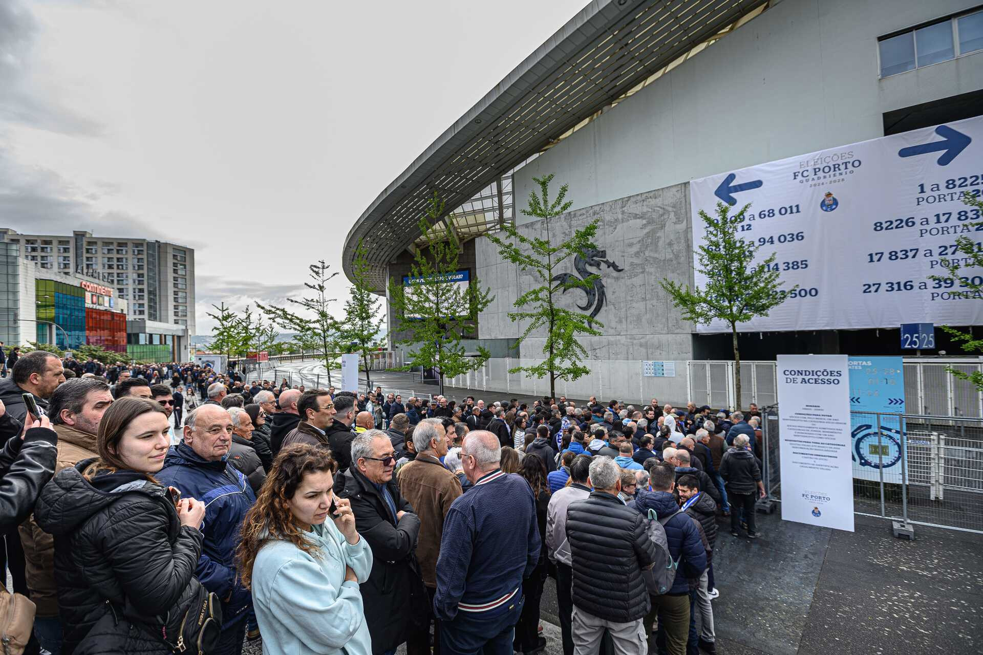 S Cios Do F C Porto Decidem Quem Ser O Pr Ximo Presidente Do Clube