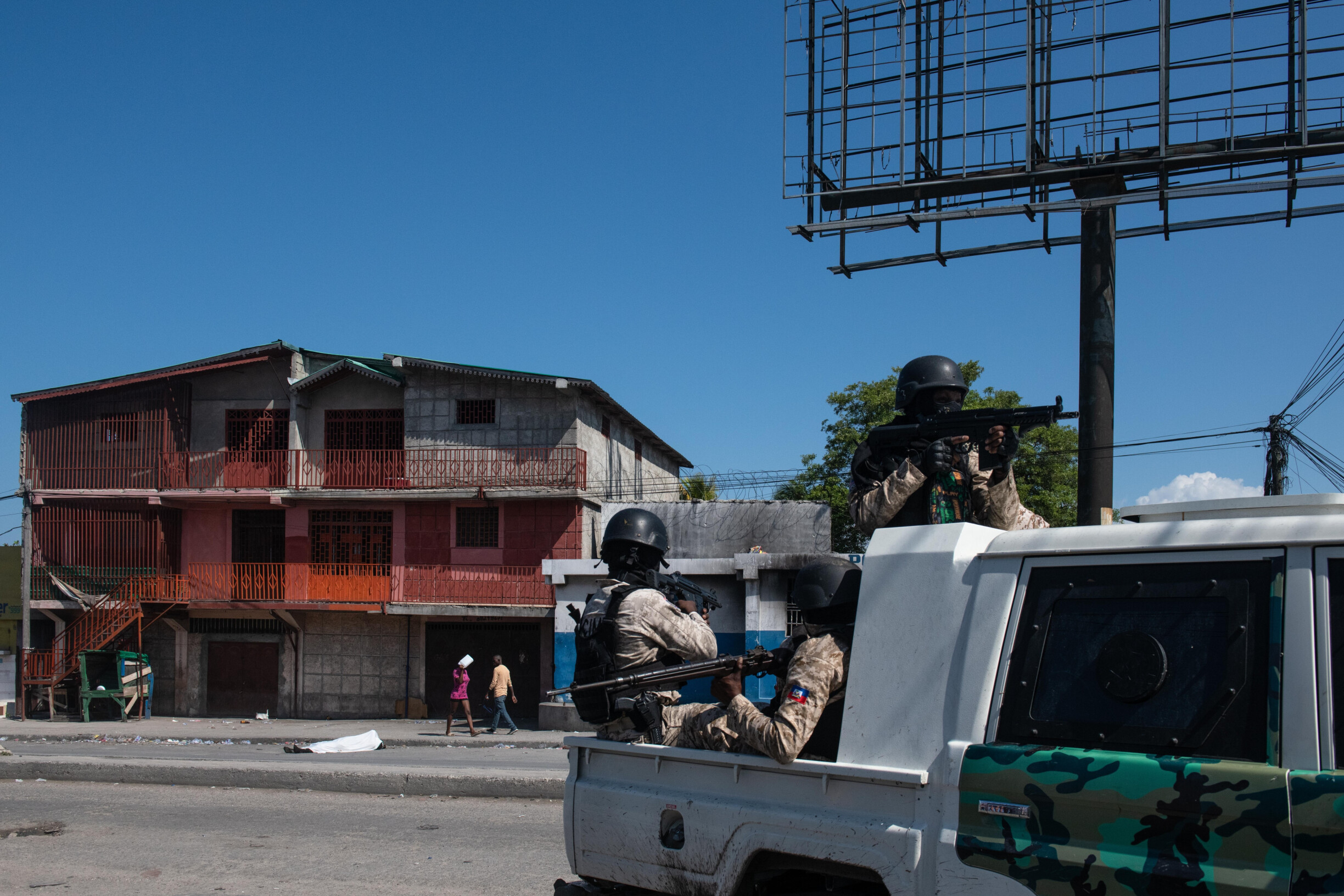 Líder de gangue ameaça lançar guerra civil se primeiro ministro