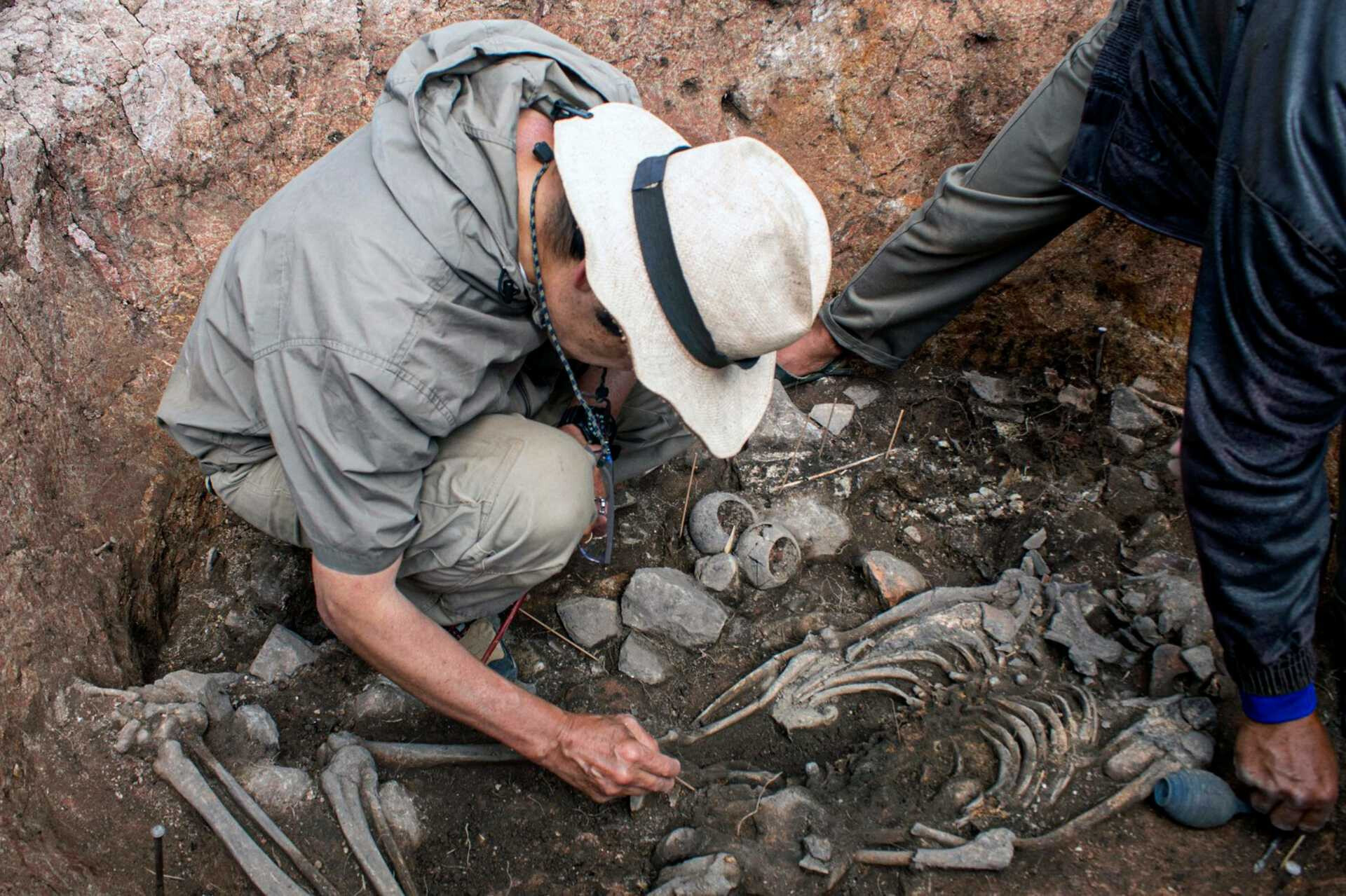 Encontrado túmulo de sacerdote três mil anos no Peru