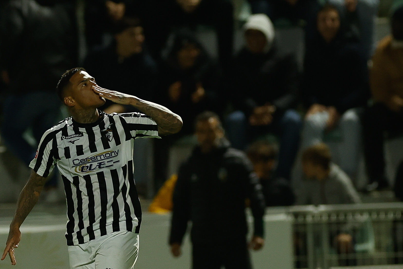 Portimonense Vence Farense E Acaba Jejum No Campeonato