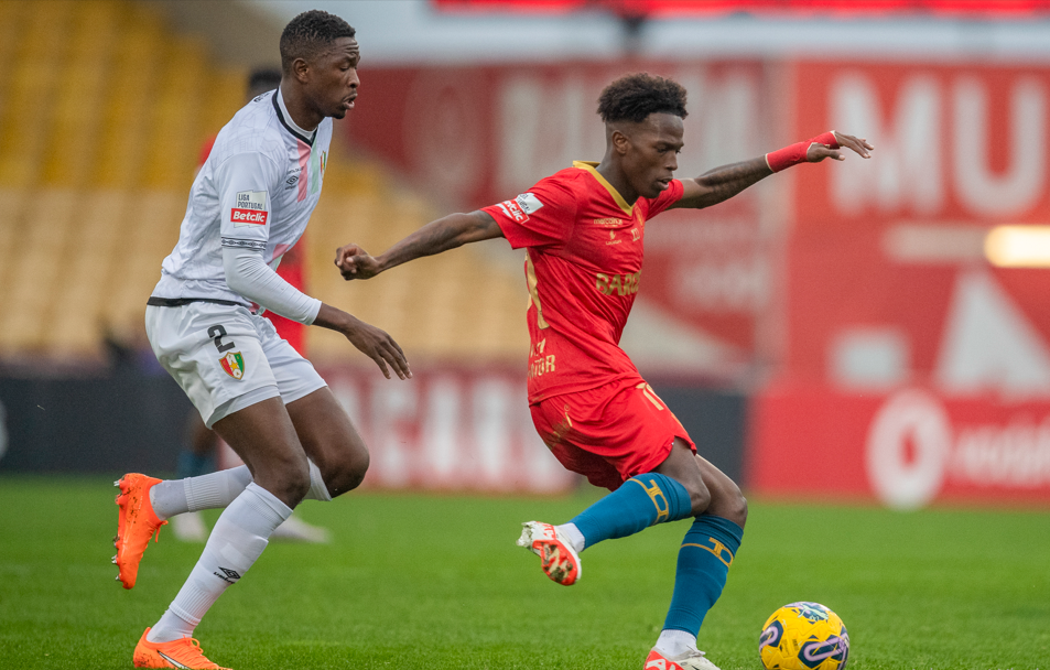 Dois Golos E Empate No Jogo Entre Gil Vicente E Estrela Da Amadora