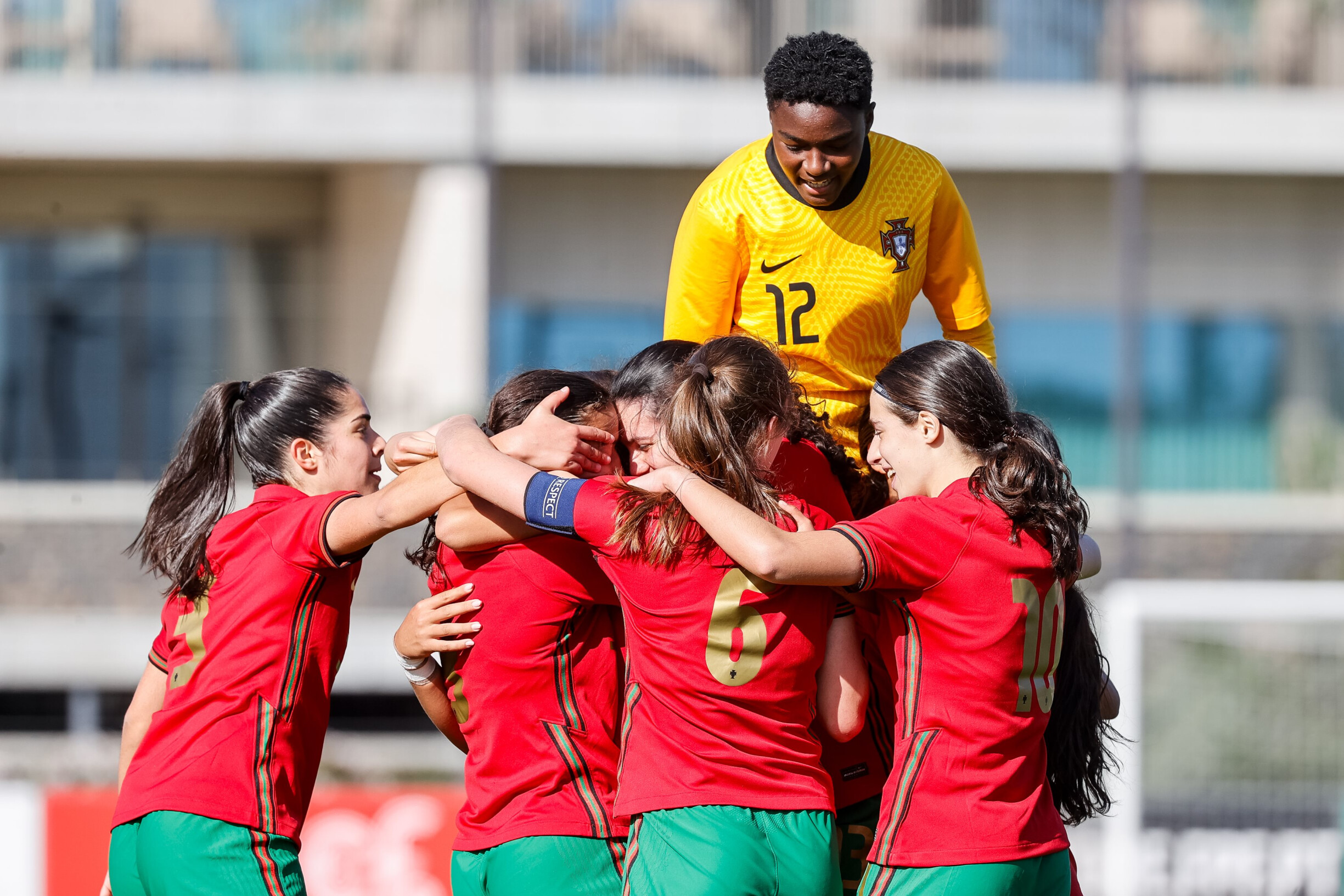 Portugal Apura Se Para O Europeu Sub Feminino Ao Vencer A Finl Ndia