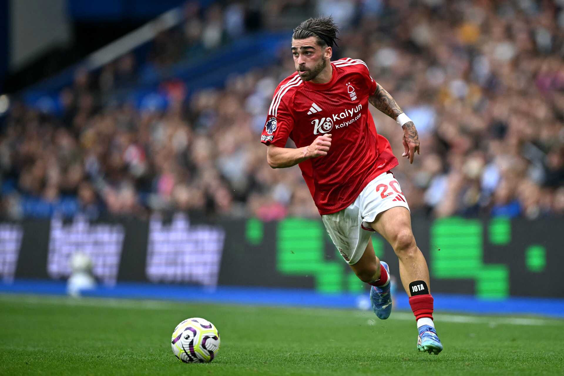 Jota Silva Toda A Gente Tem O Sonho De Jogar Na Premier League