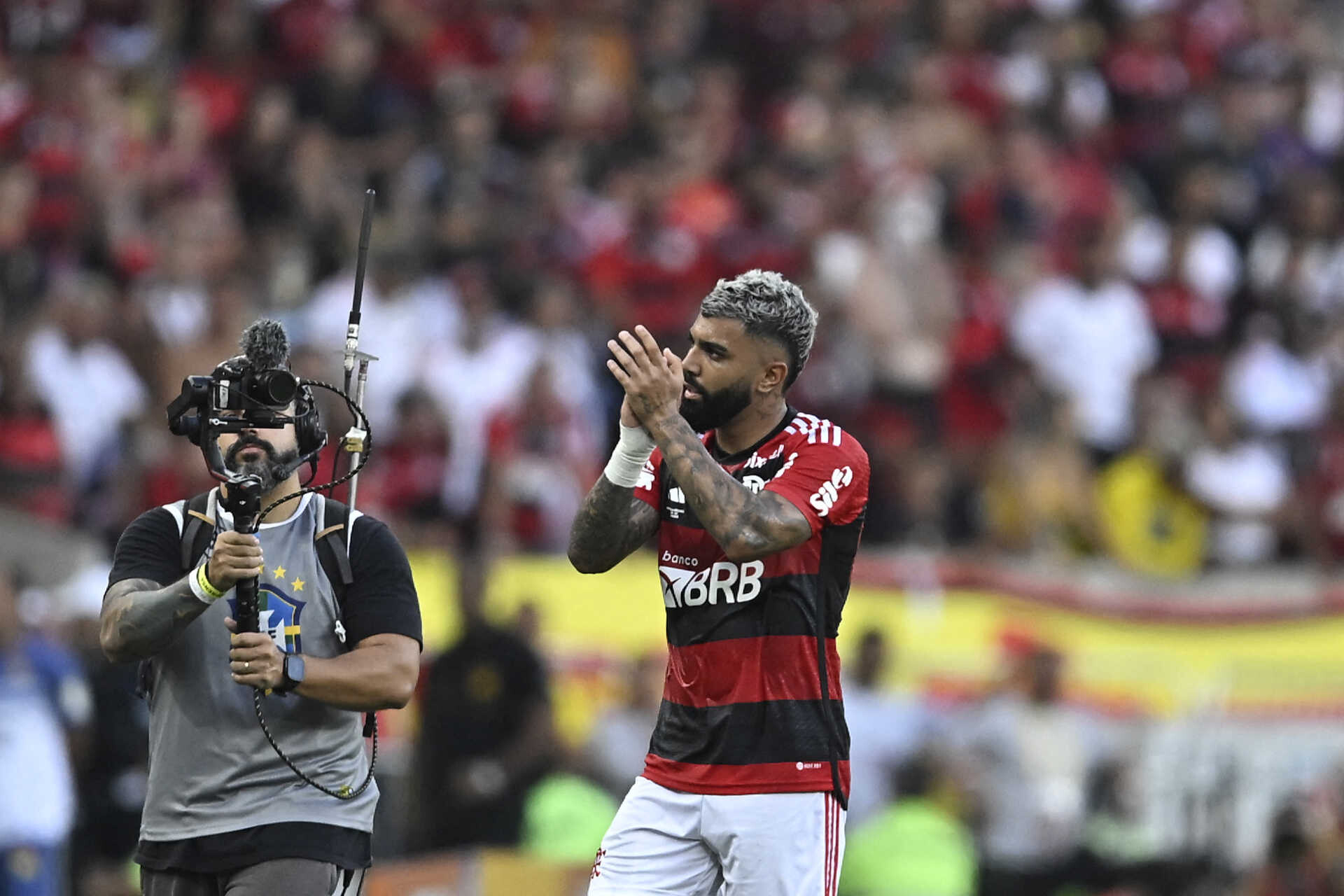 Gabigol Anuncia Sa Da Do Flamengo E J Tem Novo Destino