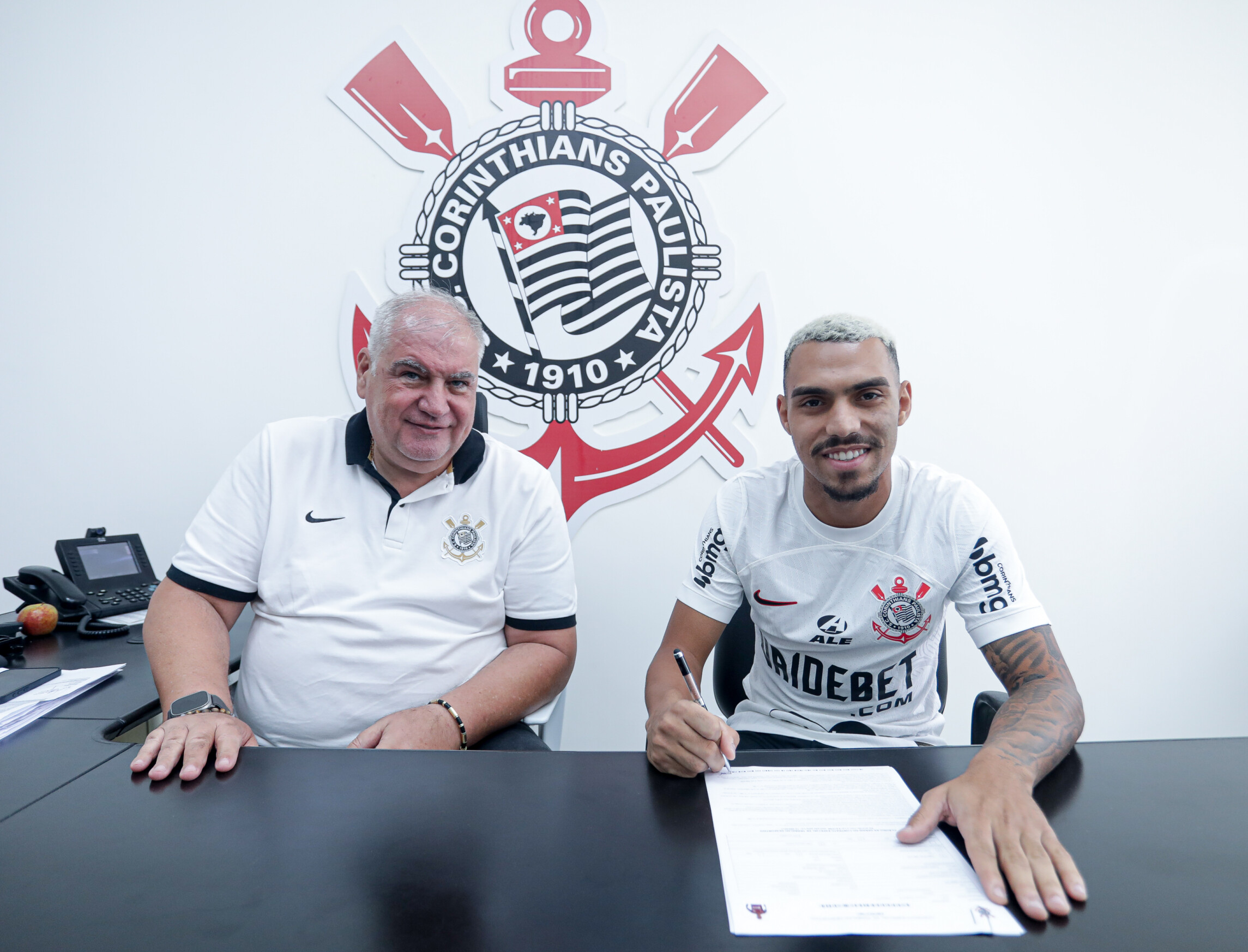 Oficial Corinthians De Ant Nio Oliveira Contrata Matheus Fran A Ao