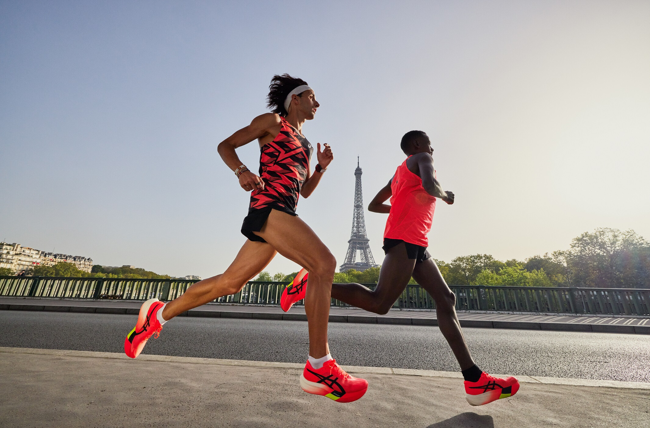 SS24_METASPEED-Paris_Highlight_2023_09_ASICS_PARIS_SOUDOPLATOFF_DAY_02_AM_001007