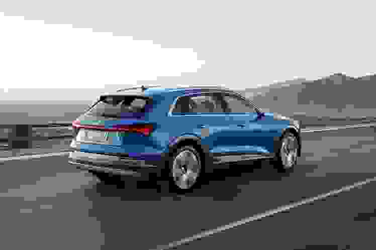 Audi e-tron_02