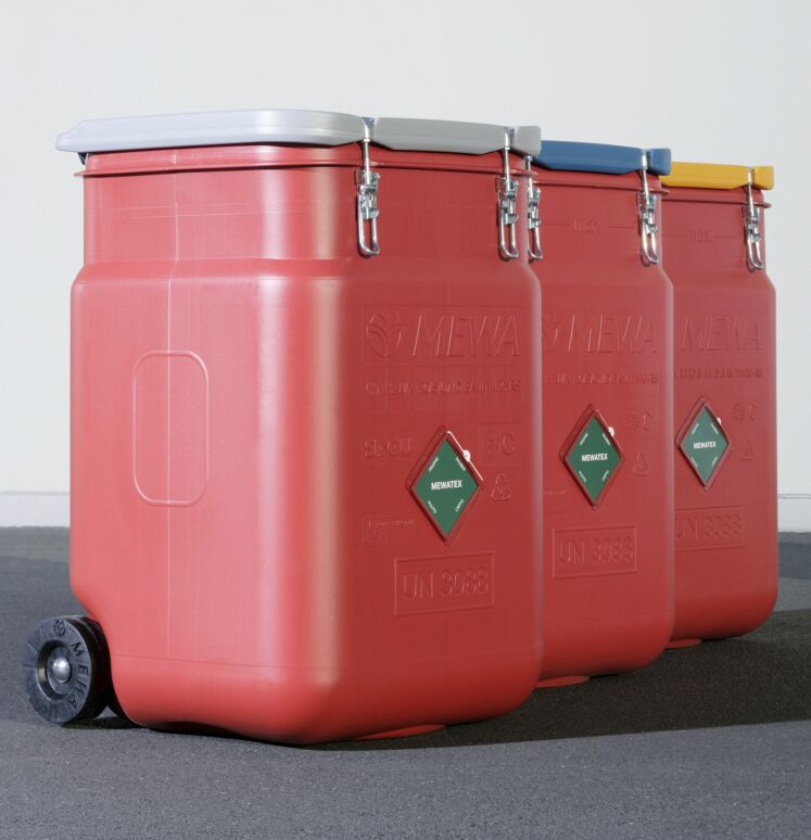 O MEWA SaCon guarda os panos e confere segurança e organização à fábrica e à oficina (foto: MEWA)