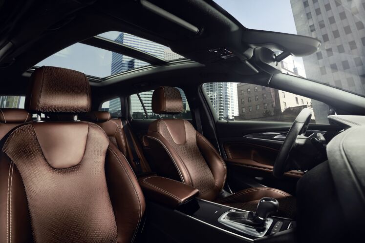 Opel-Insignia-305415