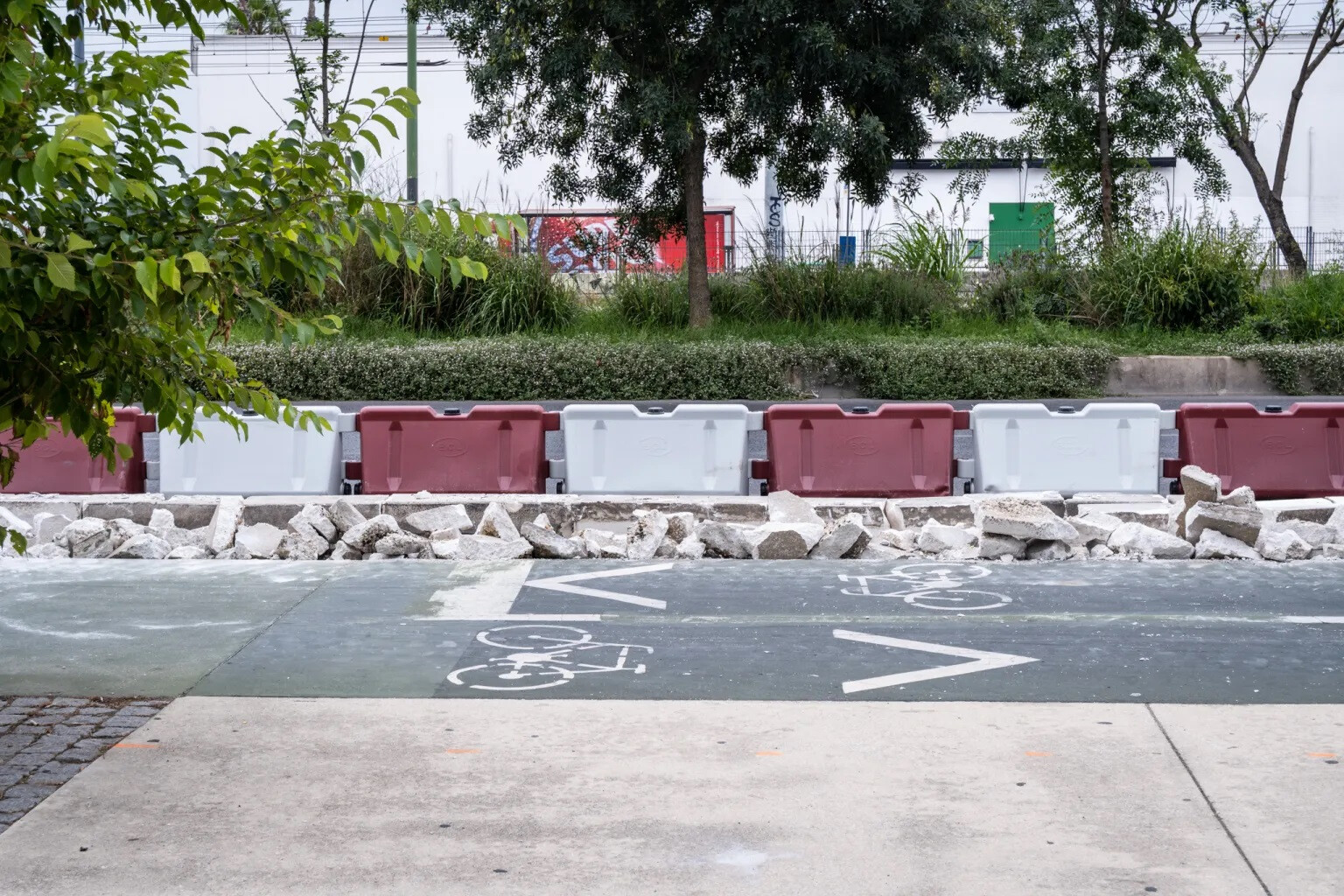 obrasmetrosantosdesvios_01