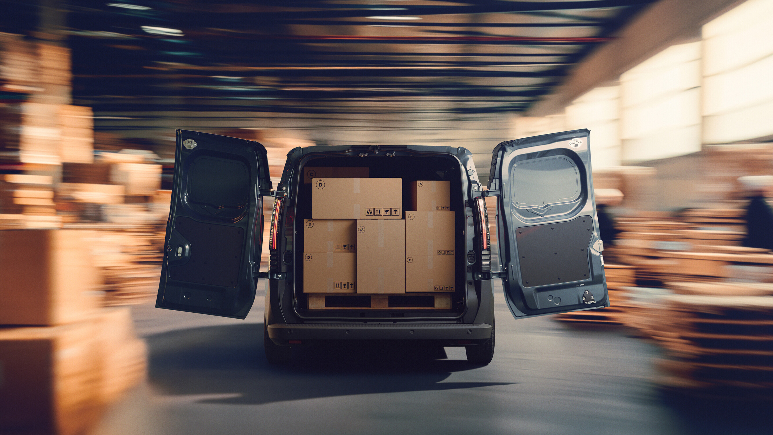 Novo Trafic Van E-Tech el&eacute;trico (1)