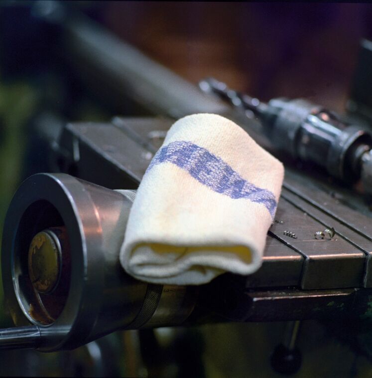 O pano de limpeza da MEWA é ultra-absorvente, robusto e extremamente sustentável, já que pode ser lavado e reutilizado até 50 vezes (foto: MEWA)