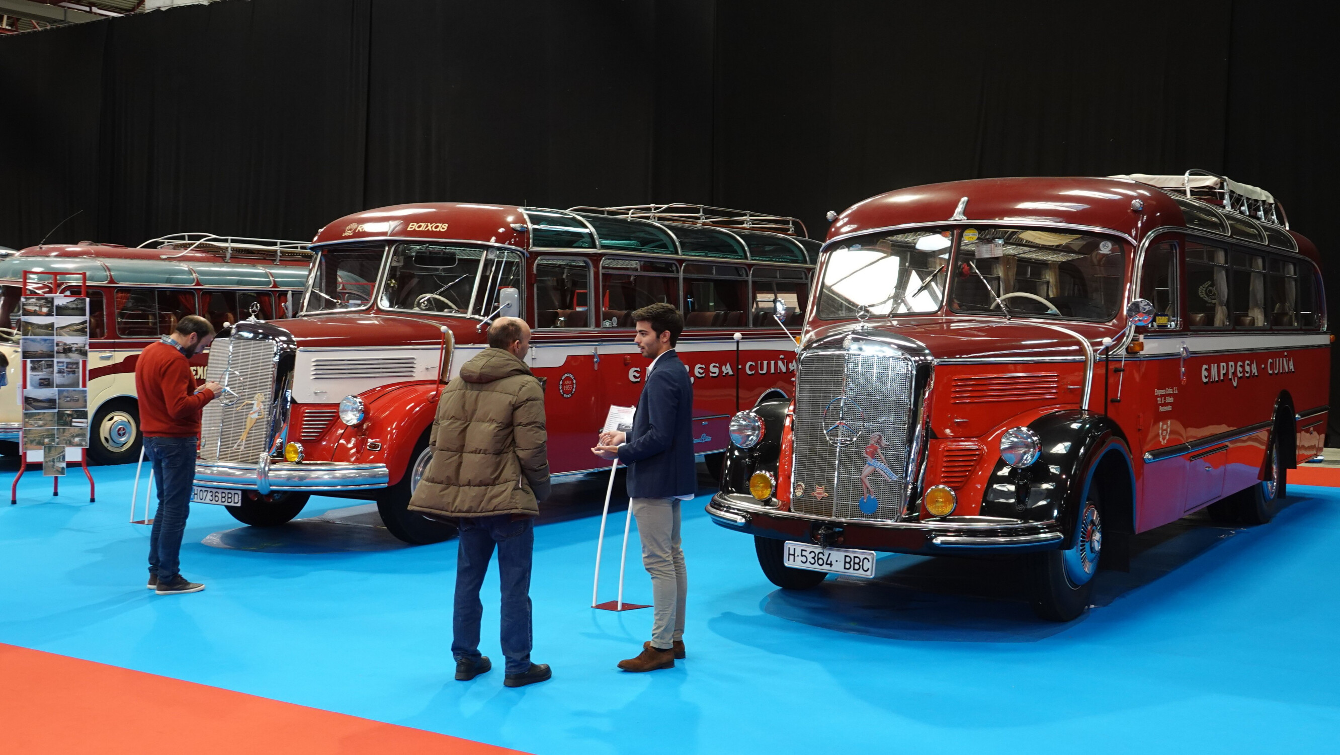 Exposicion de vehículos clásicos en ExpoBus Iberia 2023 -1 Exposicion de vehículos clásicos en ExpoBus Iberia 2023 -1
