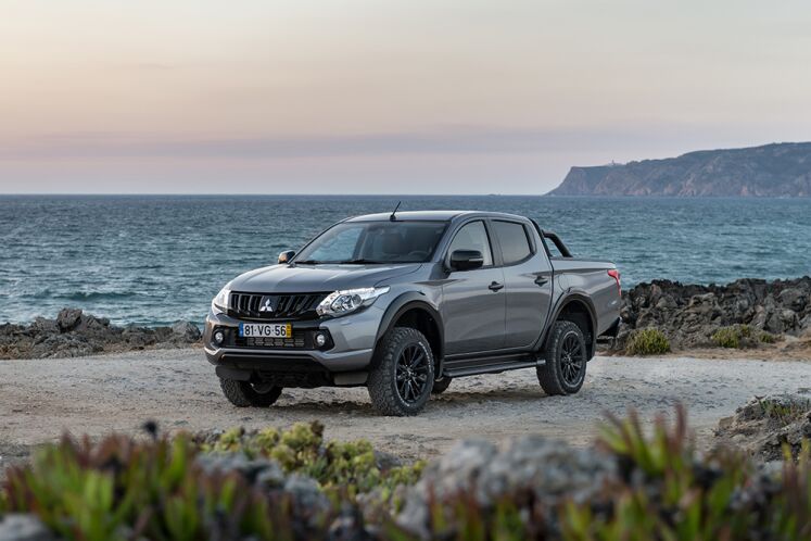 Mitsubishi L200 Strakar Sport