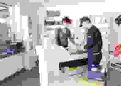 ---