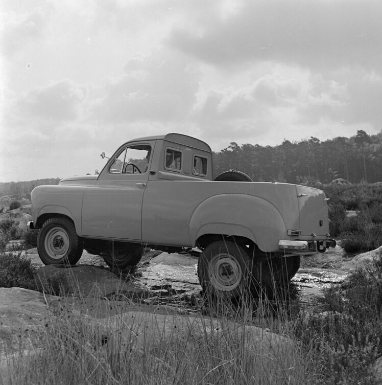 Renault Colorale Pick-up (1950)