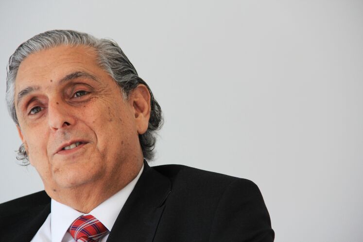 Joaquim Candeias - Figura Mais Joaquim Candeias - Figura Mais