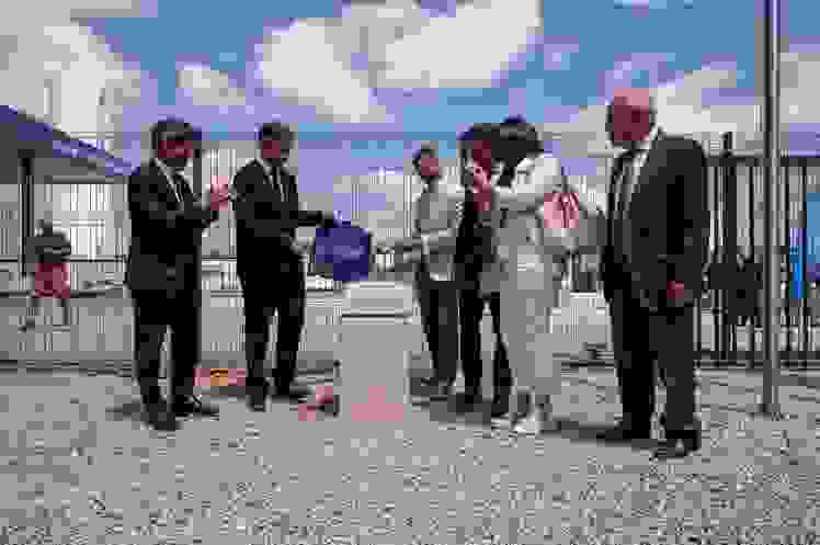 ---