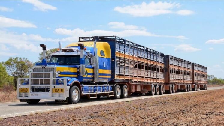 Road train Austrália