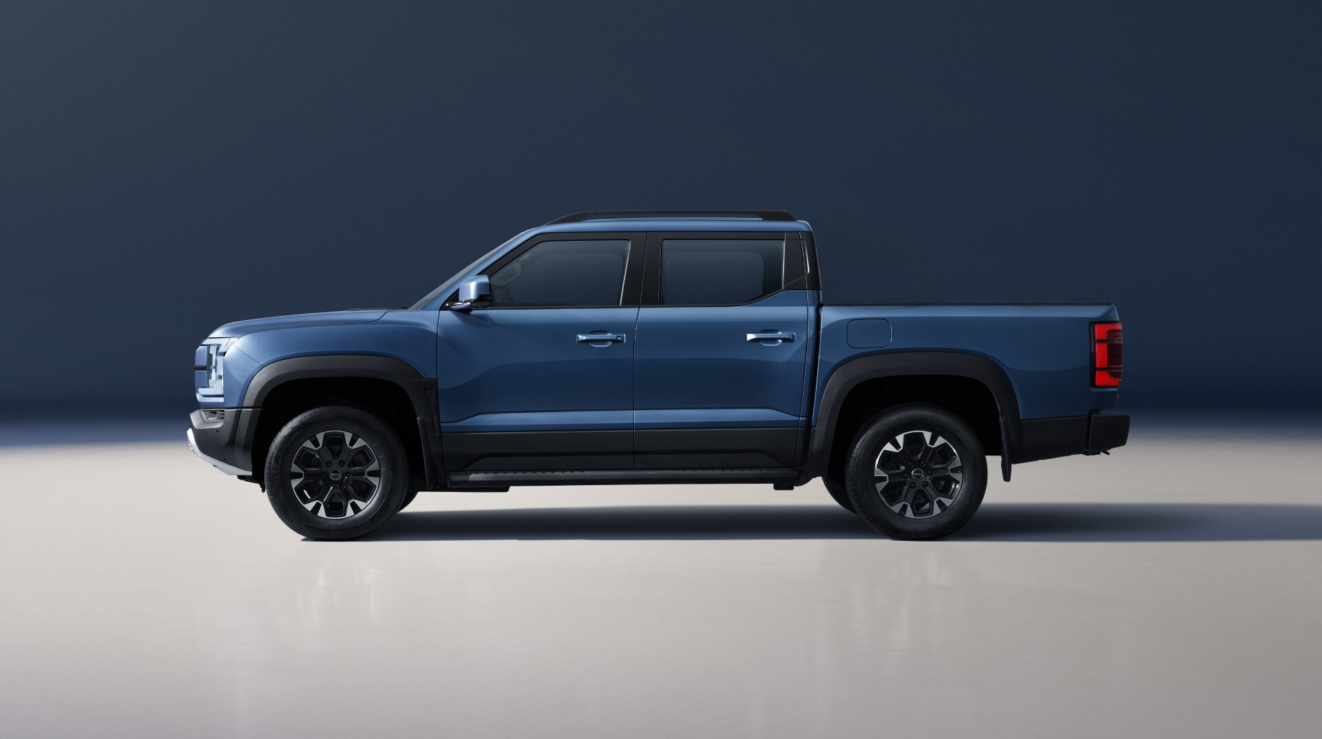 A nova BYD SHARK traz a revolucion&aacute;ria tecnologia Super Hybrid &agrave;s pick-ups (3)