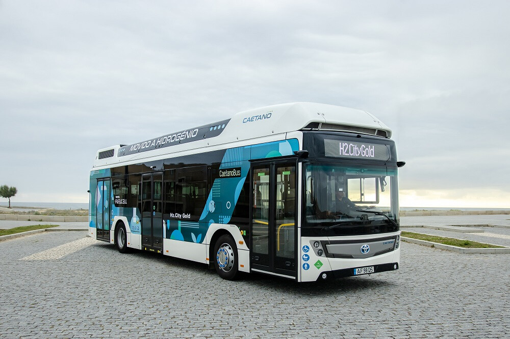 Autocarros Zero Emissões Da CaetanoBus Têm Agora A Marca Toyota ...