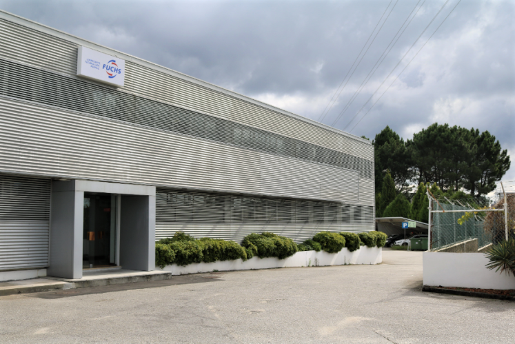A FUCHS localiza-se na Zona Industrial, da Maia, no Distrito do Porto