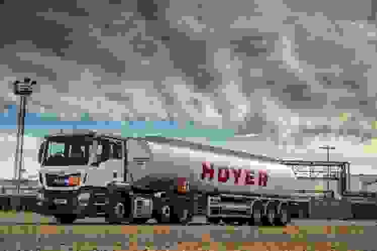 HOYER Petrolog adquire 89 tractores semi-reboques MAN