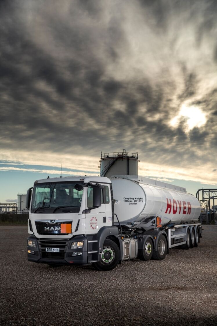 HOYER Petrolog adquire 89 tractores MAN