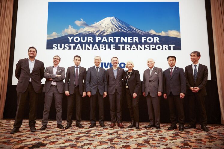 IVECO Conferência de lançamento da Gama NP no Japão