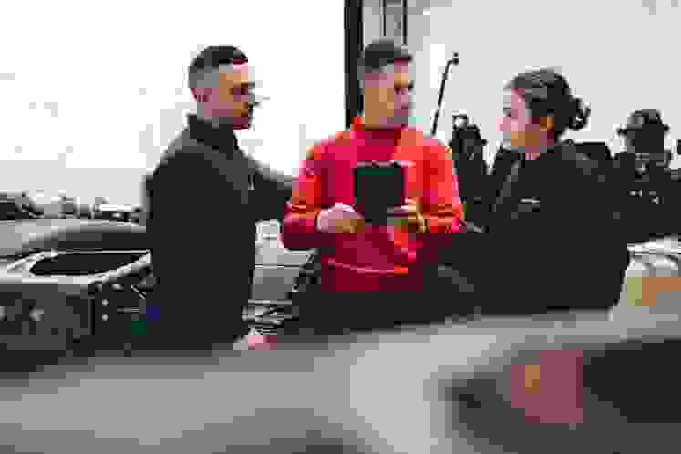 ---