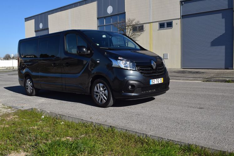 Renault Trafic SpaceClass - Frente