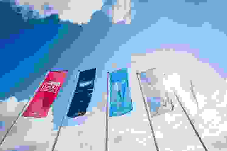 ---