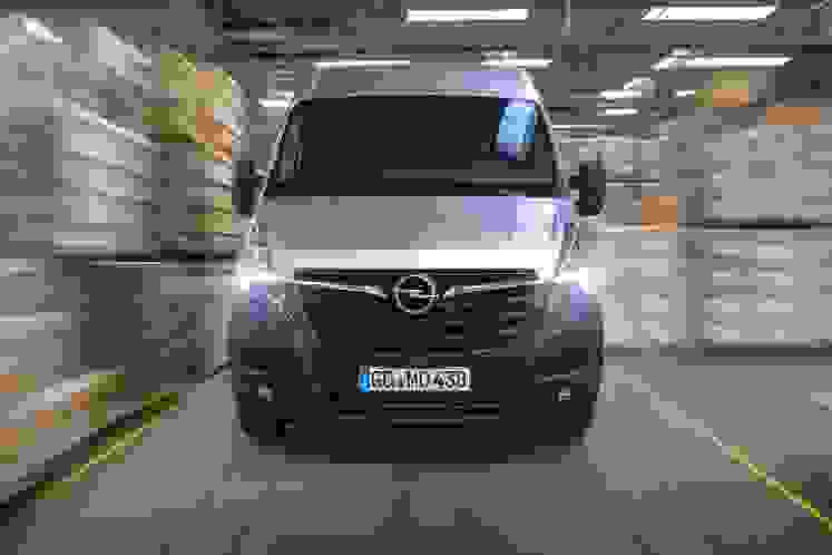 Opel-Movano-506642