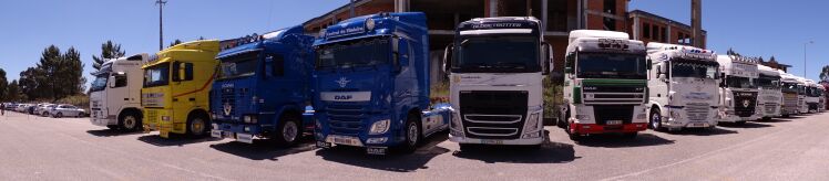 Truck spotters Truck spotters