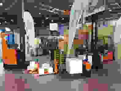 ---