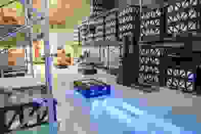---