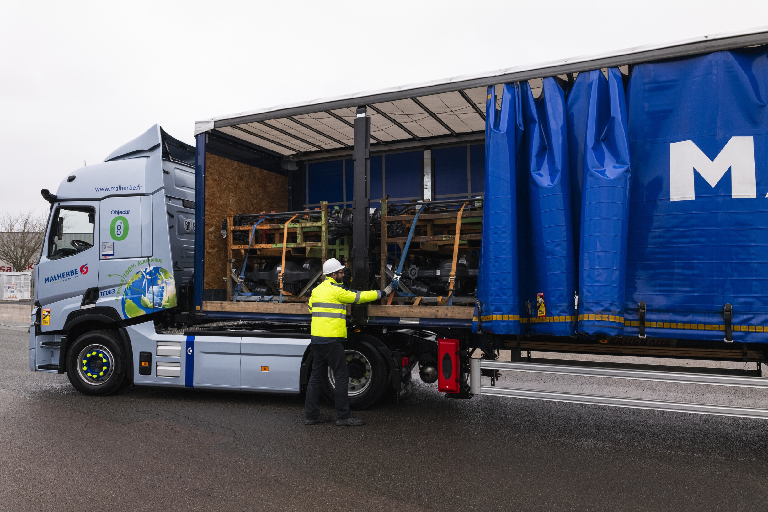 WAD-HD-RT-Corridor-Vironvay-1090463 WAD-HD-RT-Corridor-Vironvay-1090463