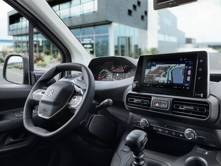 PEUGEOT_PARTNER_1811KL_135