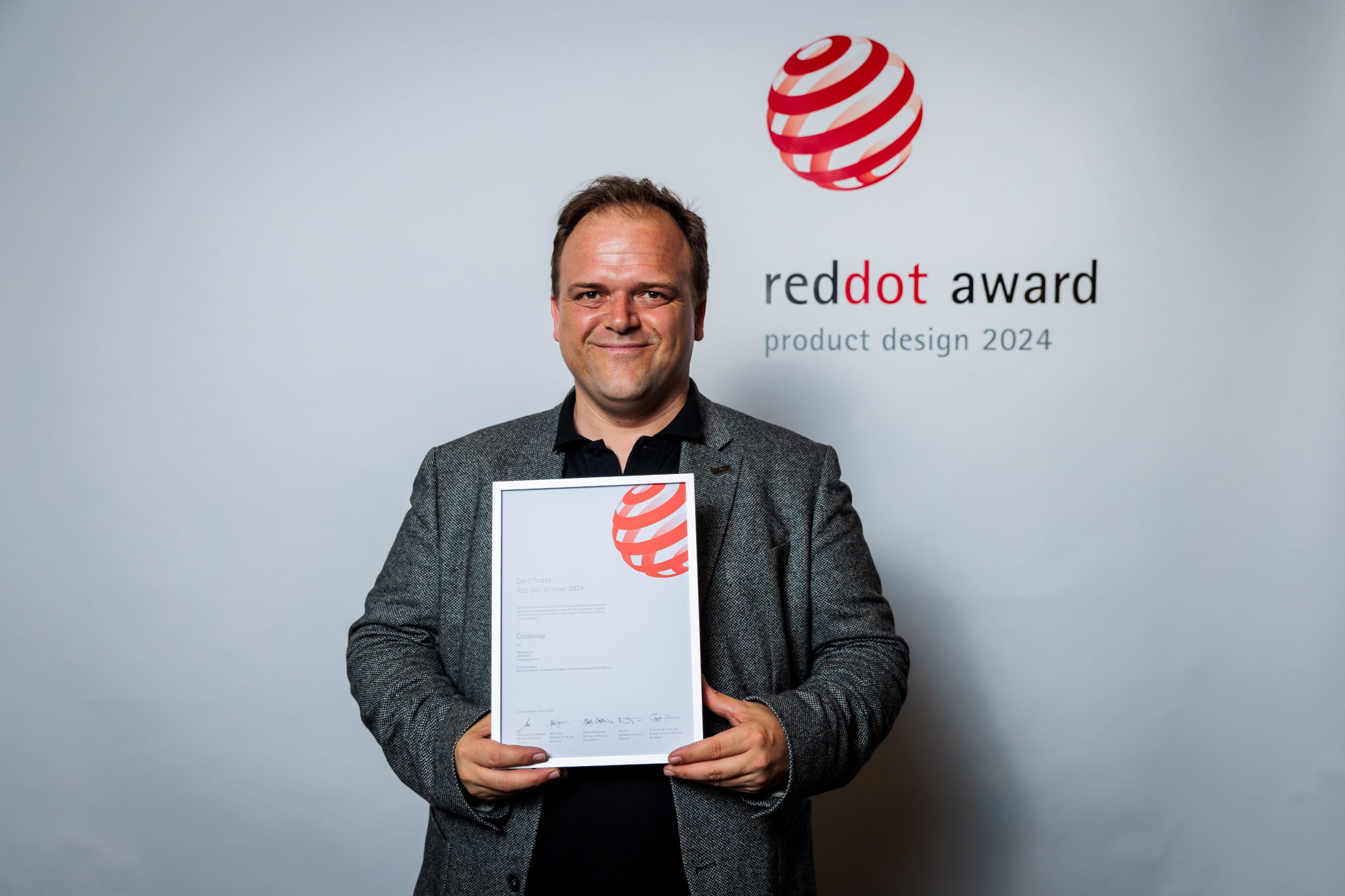 IVECO BUS Red Dot award