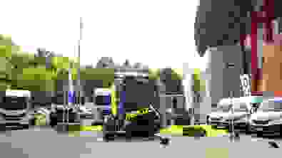 ---