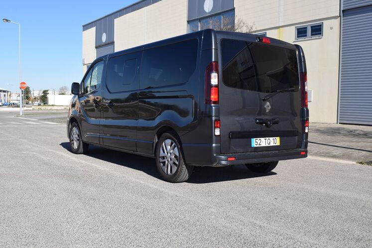 Renault Trafic SpaceClass - Atrás