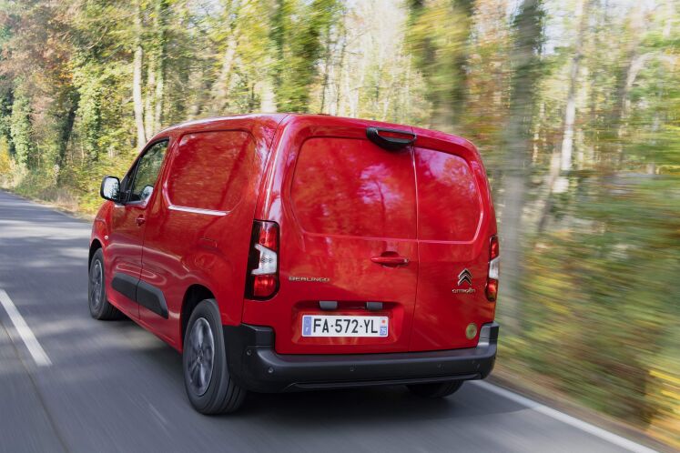 Novo Berlingo Van_18.055.035