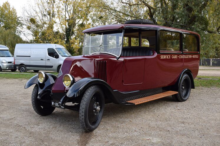 Renault Type PR - Autocarro de 10 pessoas