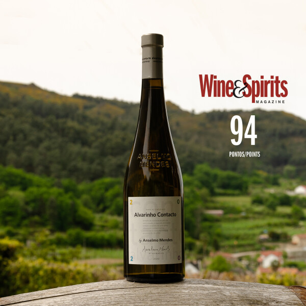 94 Pontos Alvarinho Contacto 2020 - Wine & Spirits
