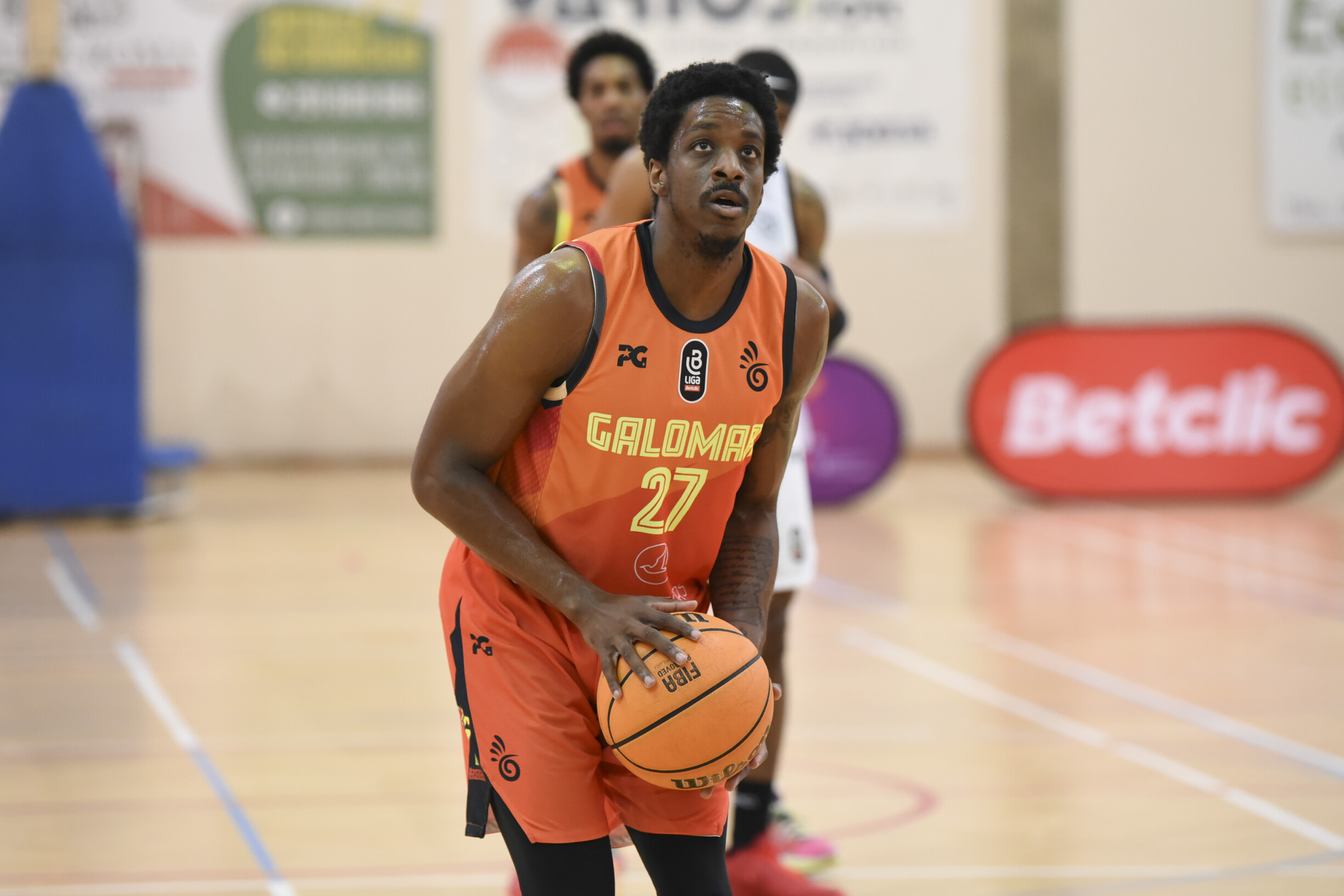 cj4zorm43xh7.jpg
