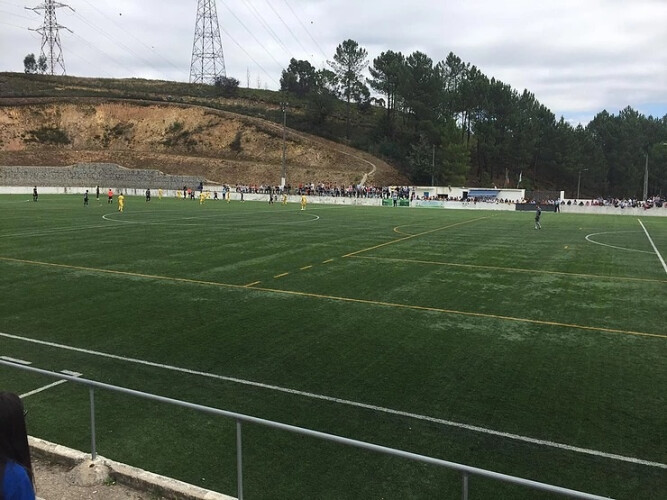 tirsense-soma-segunda-derrota-consecutiva