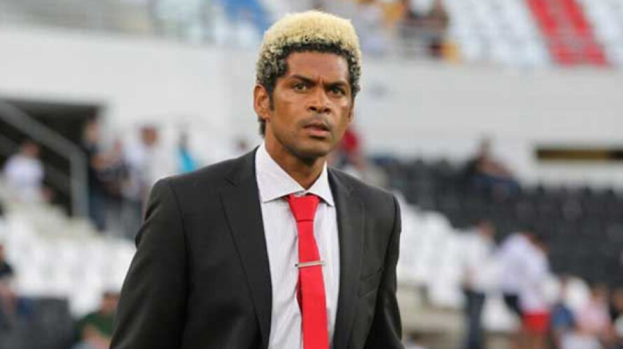 abel-xavier-assume-comando-tecnico-do-cd-aves-sad-e-comprada-por-investidores-chineses-e-brasileiros