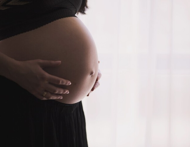 covid-19-e-gravidez-medicos-emitem-lista-de-recomendacoes